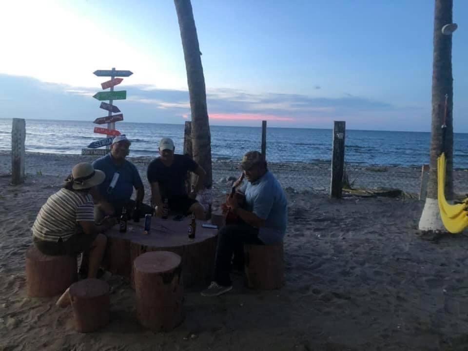 Hostal Rudy'S Beach Puerto Cortes Kültér fotó